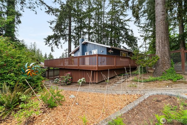 3811 Lakeway Drive, Bellingham, WA 98229