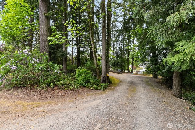 3811 Lakeway Drive, Bellingham, WA 98229