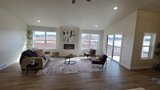 N9285 HOMESTEAD LANE, Appleton, WI 54915