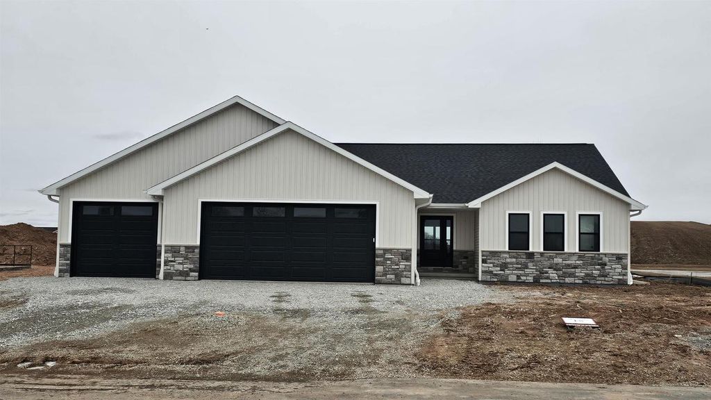 N9285 HOMESTEAD LANE, Appleton, WI 54915