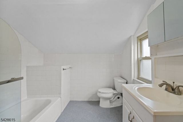 257 Brighton Ave, East Orange City, NJ 07017