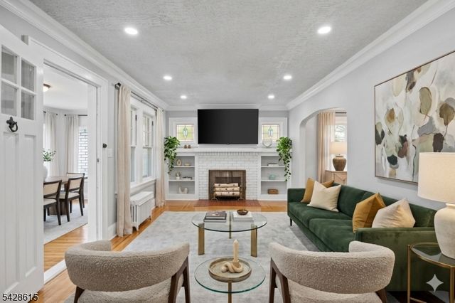 257 Brighton Ave, East Orange City, NJ 07017