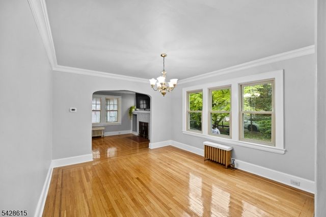 257 Brighton Ave, East Orange City, NJ 07017