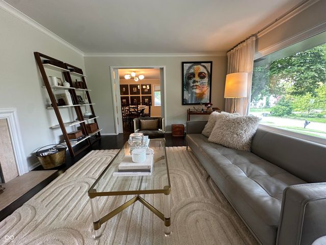 6976 Washington Boulevard, Indianapolis, IN 46220
