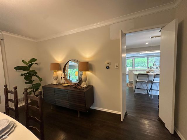6976 Washington Boulevard, Indianapolis, IN 46220