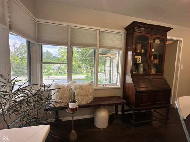 6976 Washington Boulevard, Indianapolis, IN 46220
