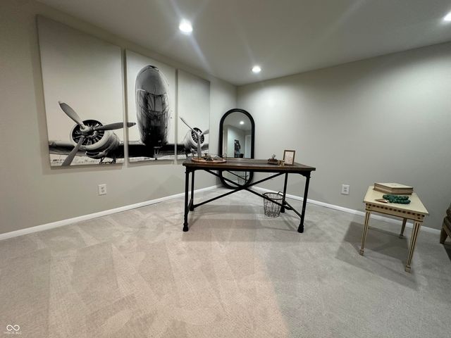 6976 Washington Boulevard, Indianapolis, IN 46220