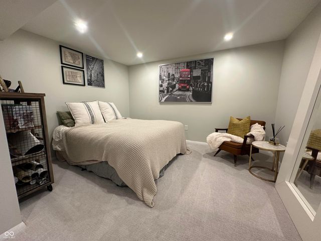 6976 Washington Boulevard, Indianapolis, IN 46220