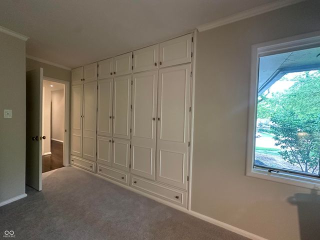 6976 Washington Boulevard, Indianapolis, IN 46220