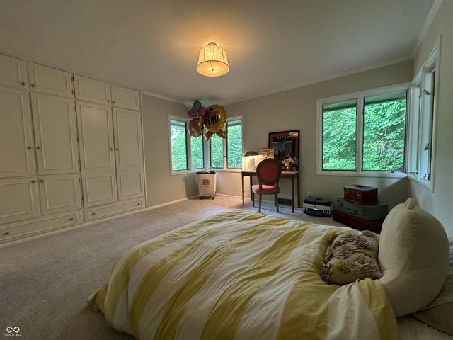 6976 Washington Boulevard, Indianapolis, IN 46220