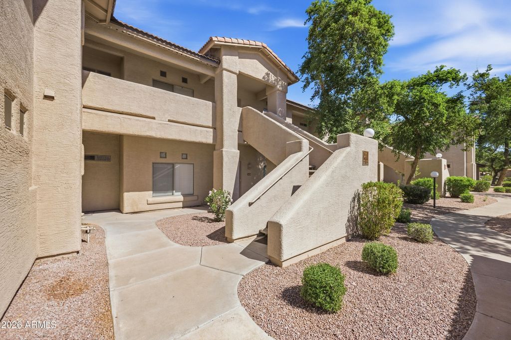 1351 N PLEASANT Drive 2114, Chandler, AZ 85225
