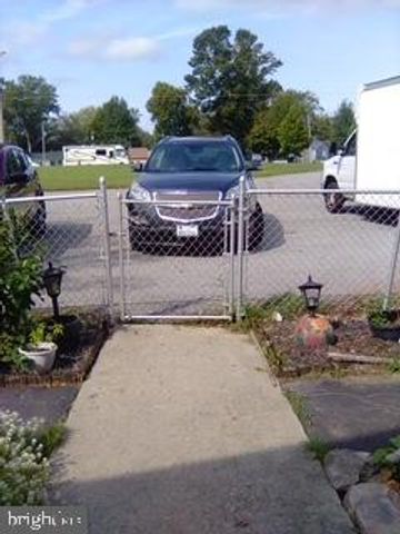 63 CIRCLE AVE, Indian Head, MD 20640
