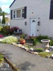 63 CIRCLE AVE, Indian Head, MD 20640
