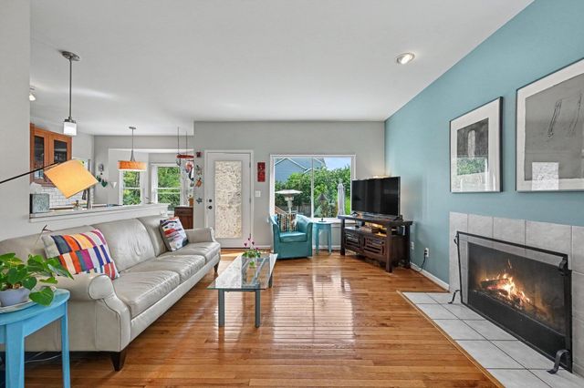 3215 Fenview Drive, Ann Arbor, MI 48108