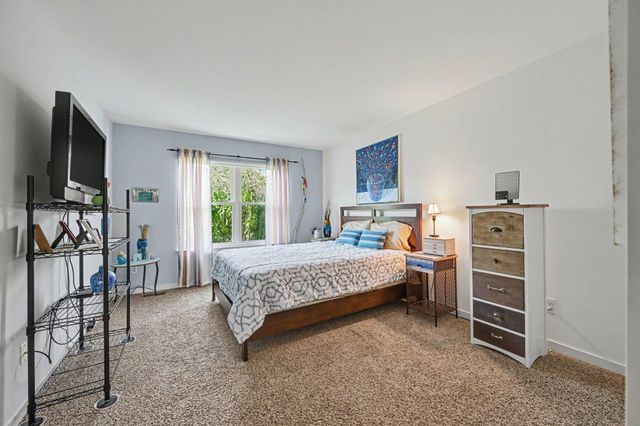 3215 Fenview Drive, Ann Arbor, MI 48108