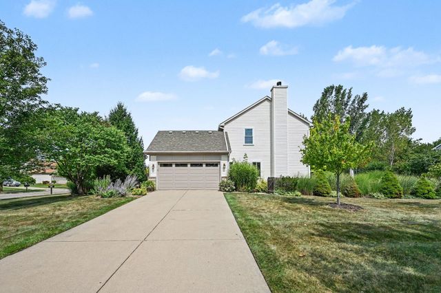 3215 Fenview Drive, Ann Arbor, MI 48108