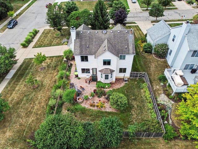 3215 Fenview Drive, Ann Arbor, MI 48108