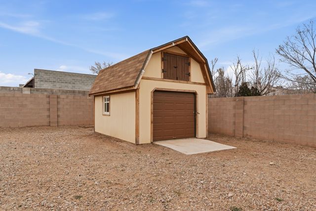 11200 Huerfano Road NE, Albuquerque, NM 87123