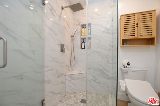 8738 Delgany Avenue 107, Playa Del Rey (los Angeles), CA 90293