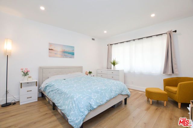 8738 Delgany Avenue 107, Playa Del Rey (los Angeles), CA 90293