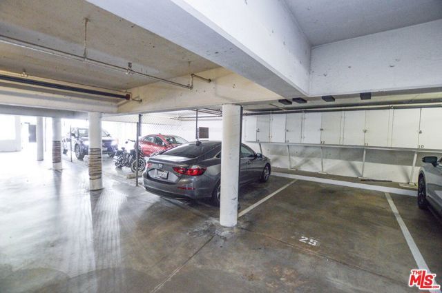 8738 Delgany Avenue 107, Playa Del Rey (los Angeles), CA 90293
