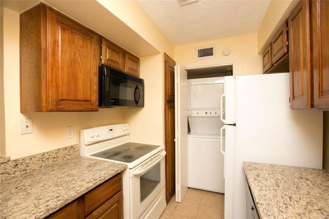 5840 Spring Valley Road 909, Dallas, TX 75254