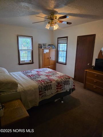 663 Foredale Avenue, Toledo, OH 43609