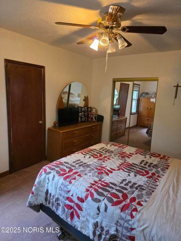 663 Foredale Avenue, Toledo, OH 43609