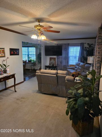 663 Foredale Avenue, Toledo, OH 43609