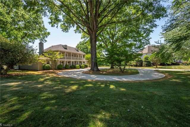 216 Juniper Circle, Bermuda Run, NC 27006