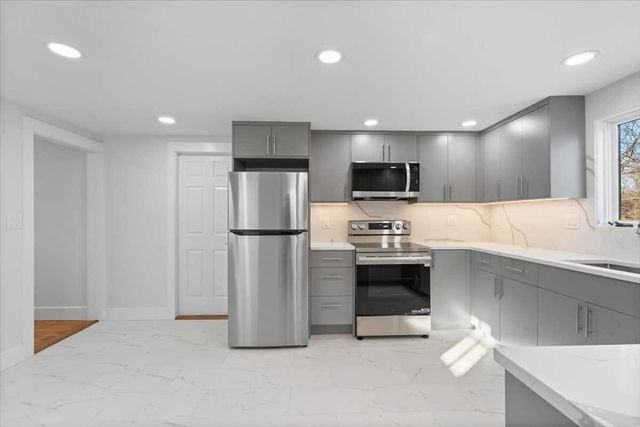 144 Howe St, Marlborough, MA 01752