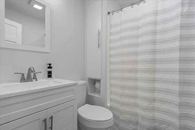 144 Howe St, Marlborough, MA 01752