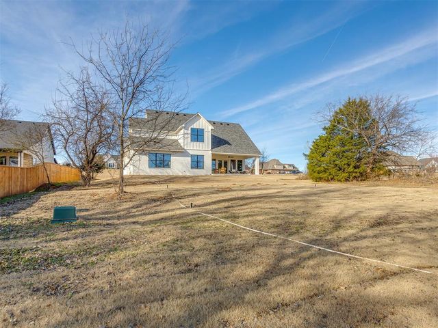 3442 Red Ridge Drive, Blanchard, OK 73010