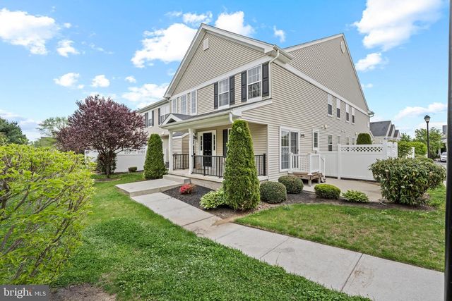 807 LEXINGTON MEWS, Swedesboro, NJ 08085