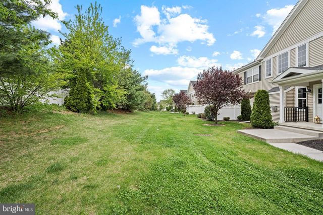 807 LEXINGTON MEWS, Swedesboro, NJ 08085
