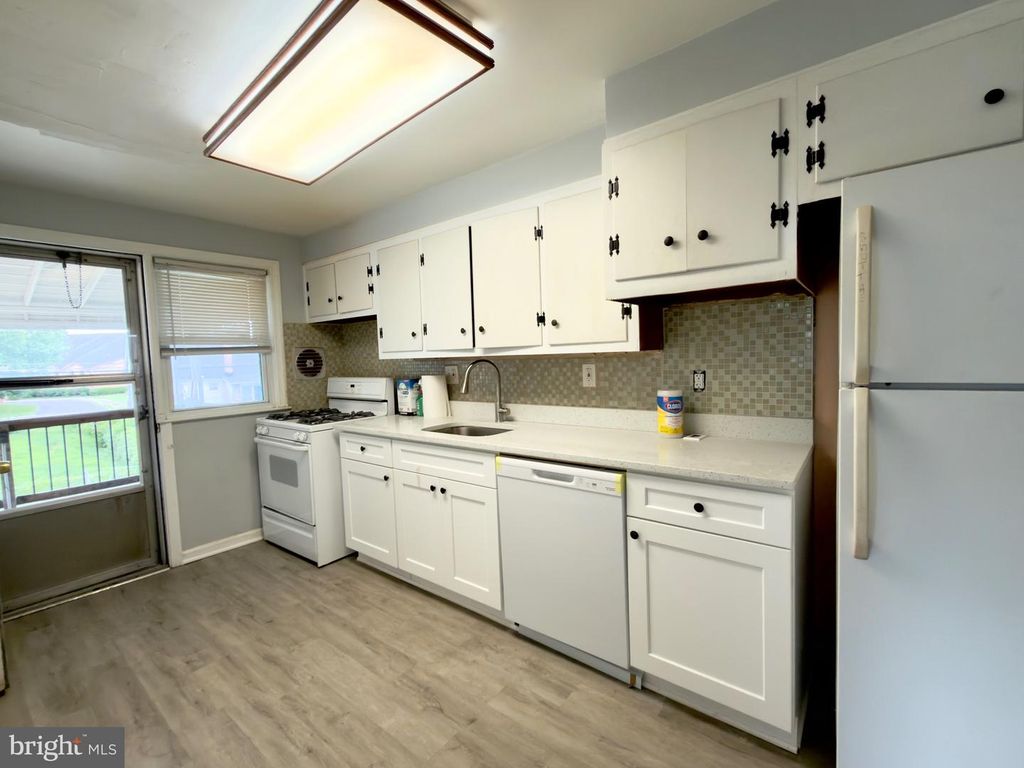 5143 WESTLAND BLVD, Baltimore, MD 21227
