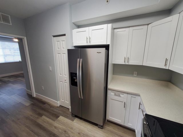 8070 N NOB HILL Road 106, Tamarac, FL 33321