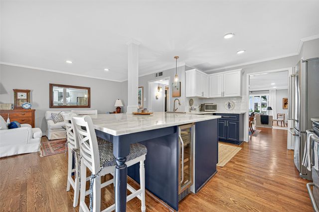 8932 Chatsworth Drive 8932, Houston, TX 77024
