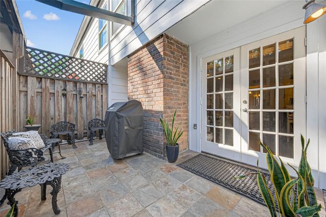 8932 Chatsworth Drive 8932, Houston, TX 77024
