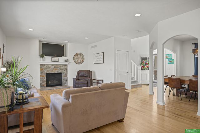 3805 S 202nd Street, Omaha, NE 68130