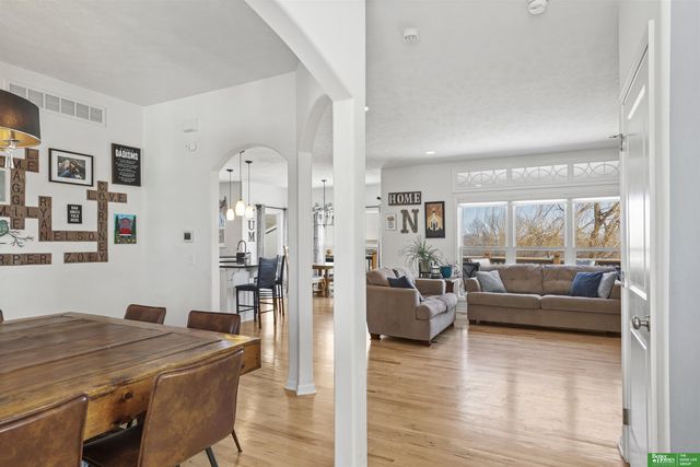 3805 S 202nd Street, Omaha, NE 68130