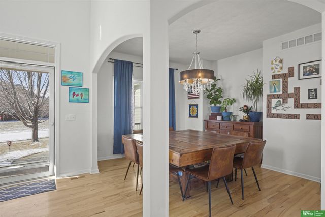 3805 S 202nd Street, Omaha, NE 68130