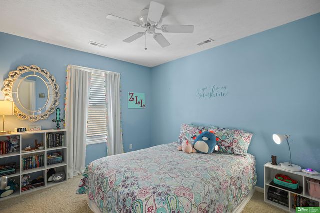 3805 S 202nd Street, Omaha, NE 68130