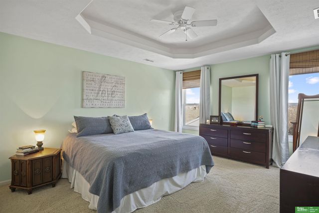 3805 S 202nd Street, Omaha, NE 68130