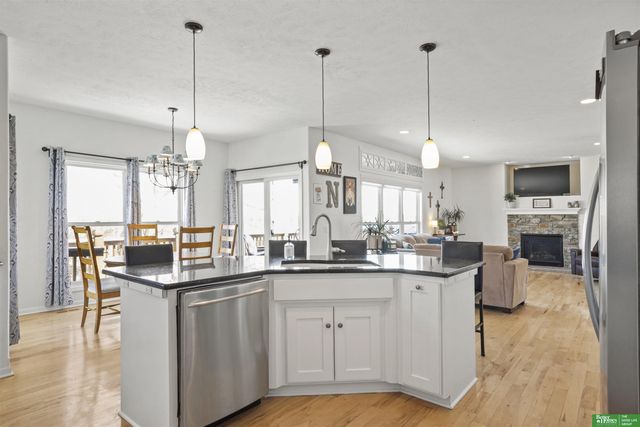 3805 S 202nd Street, Omaha, NE 68130