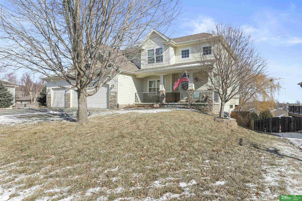 3805 S 202nd Street, Omaha, NE 68130