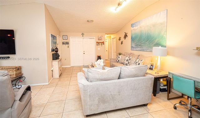 21445 SW 89th Path, Cutler Bay, FL 33189