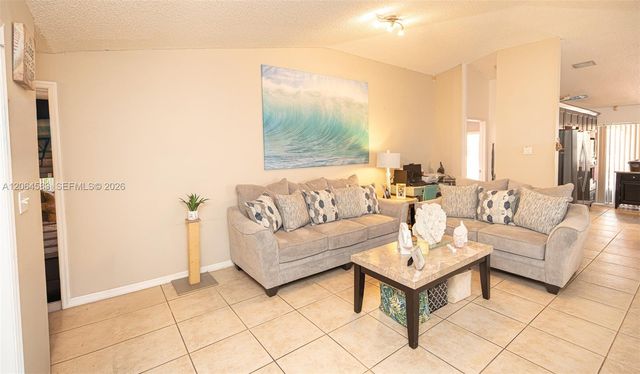 21445 SW 89th Path, Cutler Bay, FL 33189