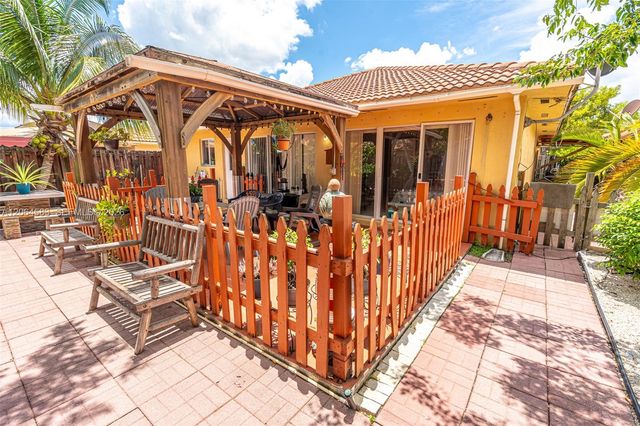 21445 SW 89th Path, Cutler Bay, FL 33189
