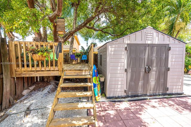21445 SW 89th Path, Cutler Bay, FL 33189